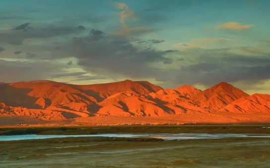 2023年国庆去西北大环线合适吗（国庆大西北自驾路况怎么样）