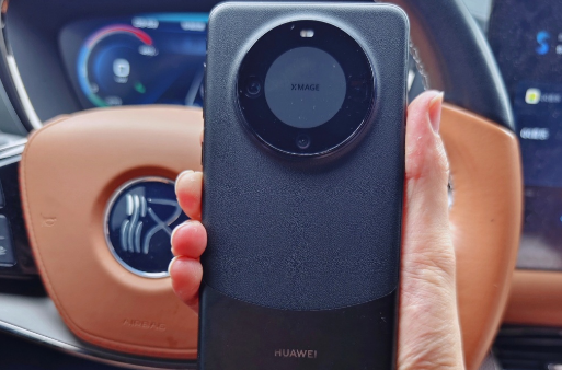 华为mate60pro能暗光面部解锁吗1