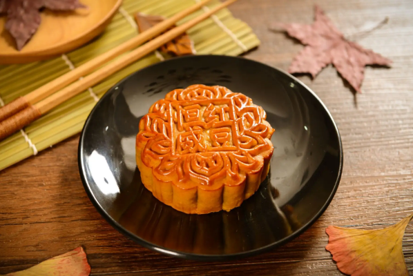 中秋节月饼要吃完整的吗(中秋节要吃一整个月饼吗) 中秋节月饼要吃完整的吗(中秋节要吃一整个月饼吗)