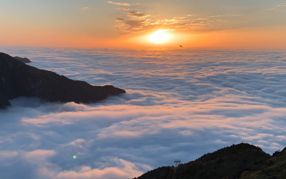 武功山多云能看到日出日落吗（武功山多云能看到星空吗）