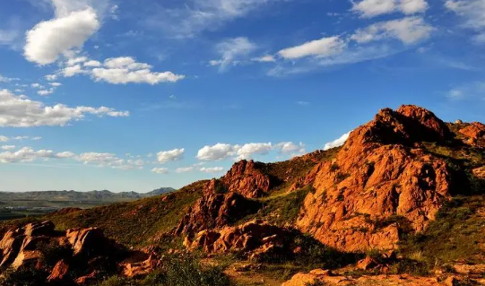 2023年十一想去赤峰旅游冷吗（十一期间赤峰天气怎么样）