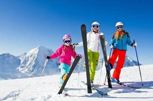 滑雪内八字还是外八字能停下来(滑雪时内八字是刹车吗) 滑雪内八字还是外八字能停下来(滑雪时内八字是刹车吗)