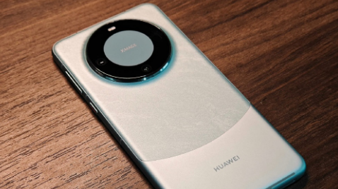 华为mate60充电快不快1