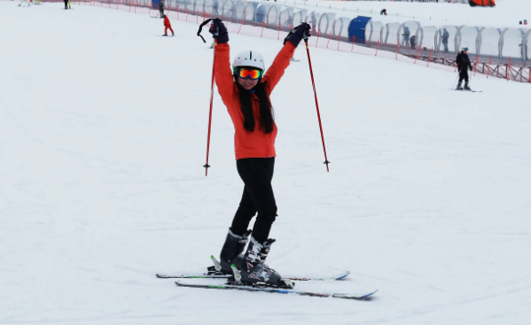 滑雪可以戴墨镜吗3