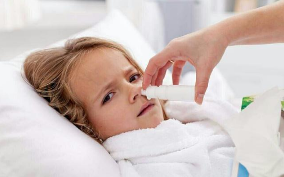 支原体肺炎是吃红霉素好还是吃阿奇霉素好(红霉素和阿奇霉素哪个治疗支原体肺炎效果好) 支原体肺炎是吃红霉素好还是吃阿奇霉素好(红霉素和阿奇霉素哪个治疗支原体肺炎效果好)