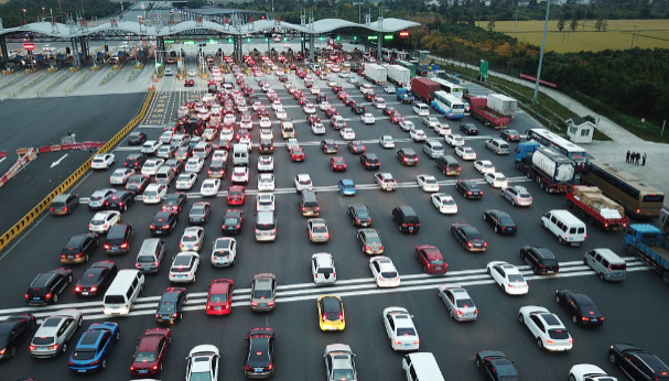 2024春节高速免费是从除夕开始还是初一（2024春节高速免费是从大年三十还是初一）