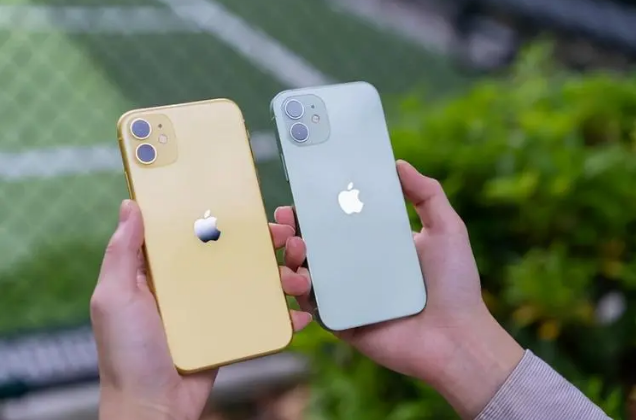 苹果15后面会有副屏吗（iPhone15后面有小屏幕吗）