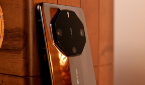 华为mate60rs保时捷几个颜色（华为mate60rs保时捷是否有白色）