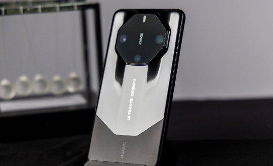 华为mate60rs耐摔吗1