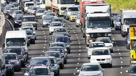 2024年元旦高速堵车严重吗（元旦高速堵车怎么办）