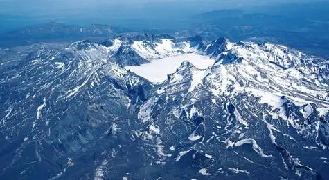 2023年长白山12月份天池开放吗1