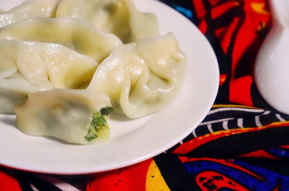 冬至的饺子煮破了还能吃吗（冬至的饺子煮破了怎么办）