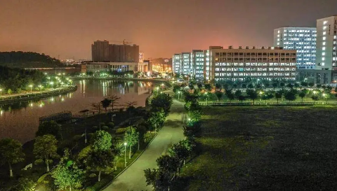 为什么广东到十一月份还是很热(广东十一月几号开始降温的) 为什么广东到十一月份还是很热(广东十一月几号开始降温的)