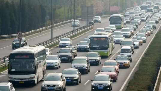 2024年元旦高速堵车严重吗（元旦高速堵车怎么办）