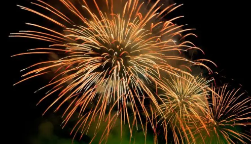 2024河南春节烟花禁放改为限放是真的吗（河南春节放烟花有什么规定）