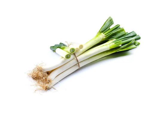 章丘大葱生吃好还是熟吃好吃（章丘大葱生吃和熟吃哪个好）