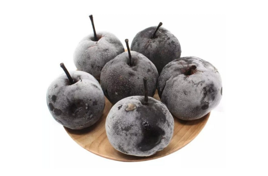 冻梨冻一次与冻到黑囗感有区别吗（冻梨不黑影响口感吗）