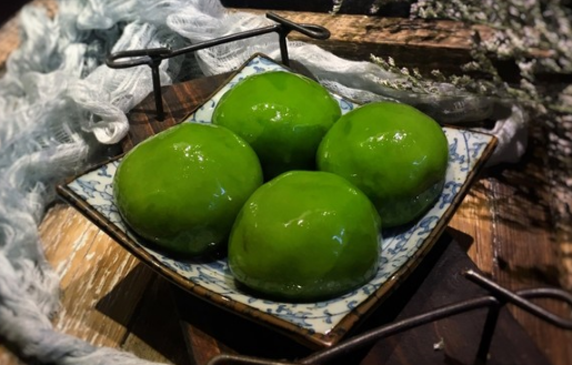 寒食节吃青团还是清明节吃青团（青团在寒食节吃还是清明节吃）
