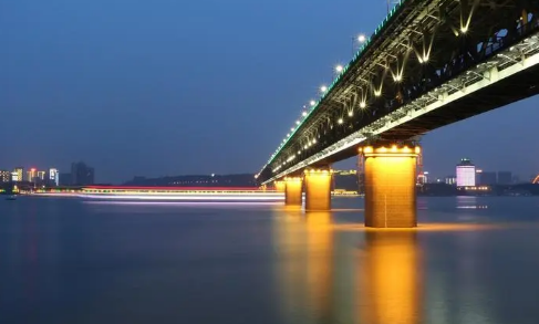 2024年武汉4月份天气热吗(武汉4月份有什么好玩的) 2024年武汉4月份天气热吗(武汉4月份有什么好玩的)