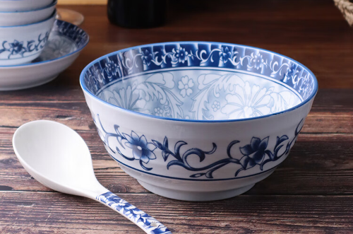 釉上彩和釉下彩哪个贵（釉上彩比釉下彩要便宜吗）