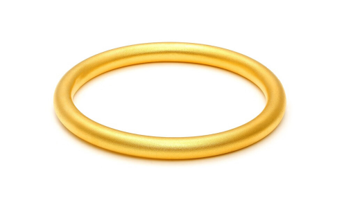 黄金手镯放久了怎么变成红色了（金手镯放久了发红怎么回事）