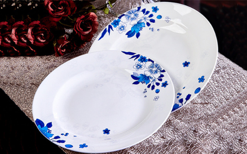 釉上彩光滑吗(釉上彩光滑还是粗糙) 釉上彩光滑吗(釉上彩光滑还是粗糙)